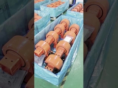 精密な追跡と自動ロックギア